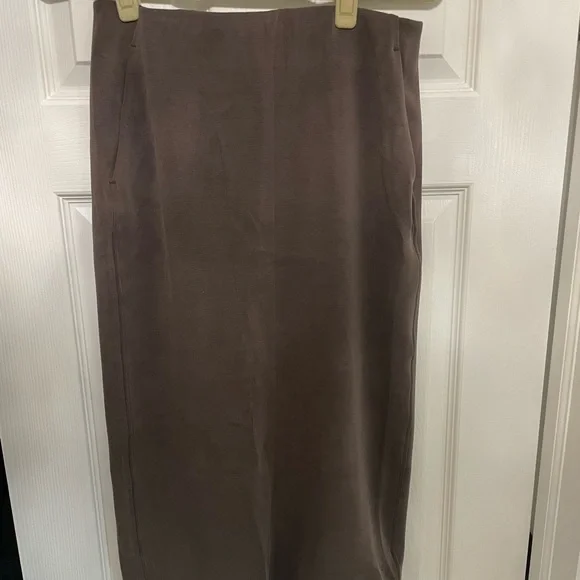 Lululemon Softstreme Brown Pencil Skirt - Picture 1 of 5